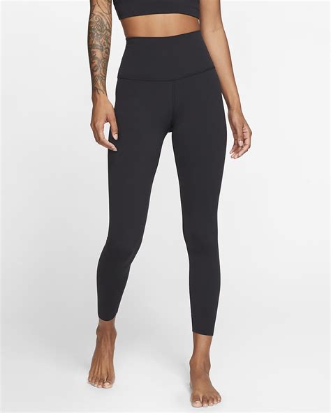 nike sport leggings 7 8 mit weissen nähten|Nike Women's Go Firm.